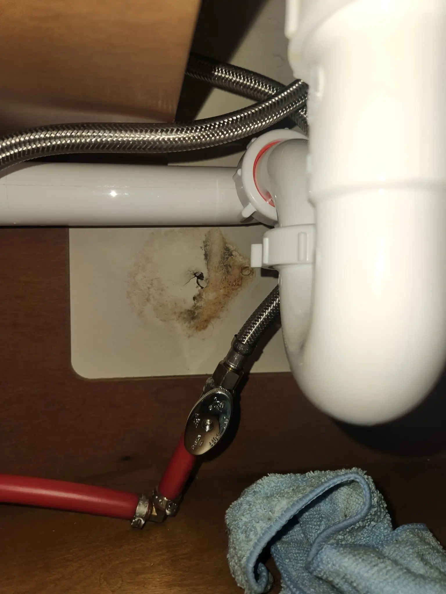 Signs you need a plumbing repair